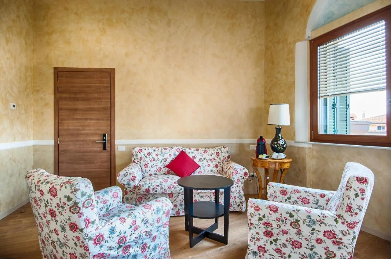 Lady Verona Residence