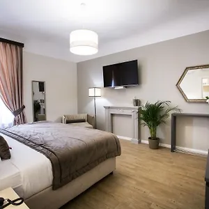 Nocleg ze śniadaniem Chic & Town Luxury