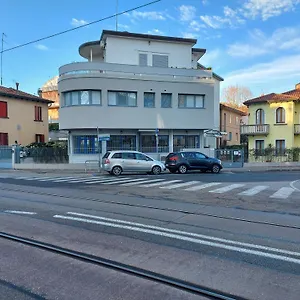 Marconi House , Mestre İtalya