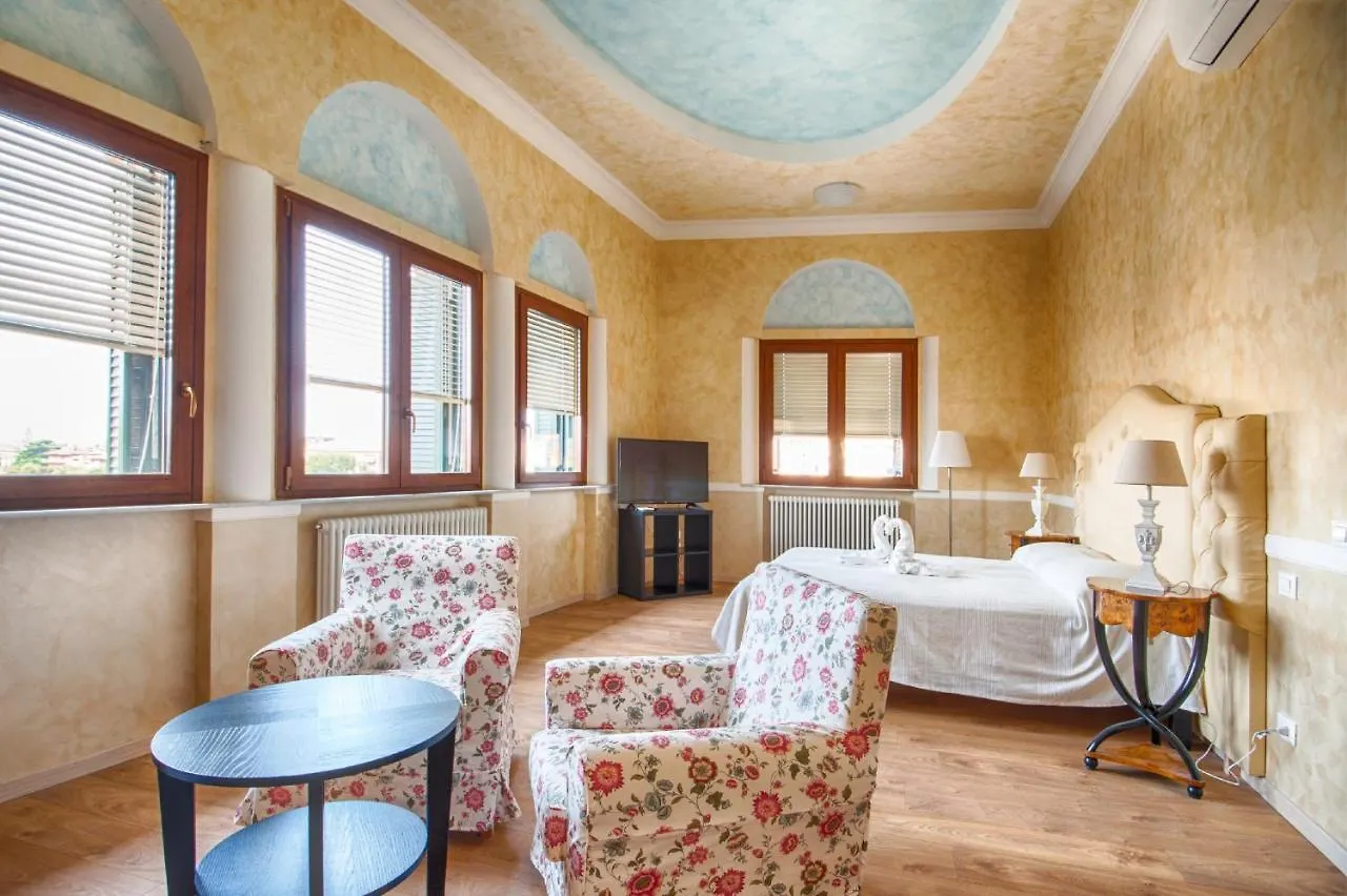 Guest house Lady Verona Residence